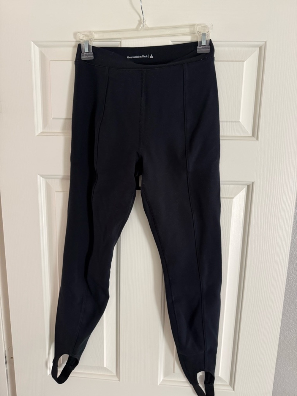 Abercrombie & Fitch Men's Black Stirrup Pants